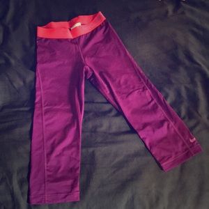 NIKE PRO - DRI FIT training capri size S